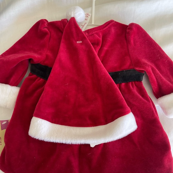 New with tags! Velvet Christmas 3 piece outfit - Picture 3 of 4